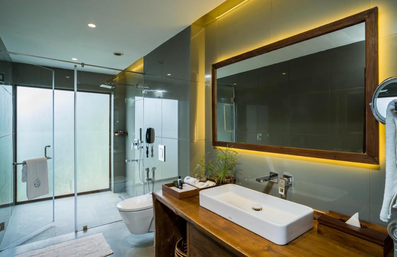 Mountain Shadows Resort Wayanad Exterior photo