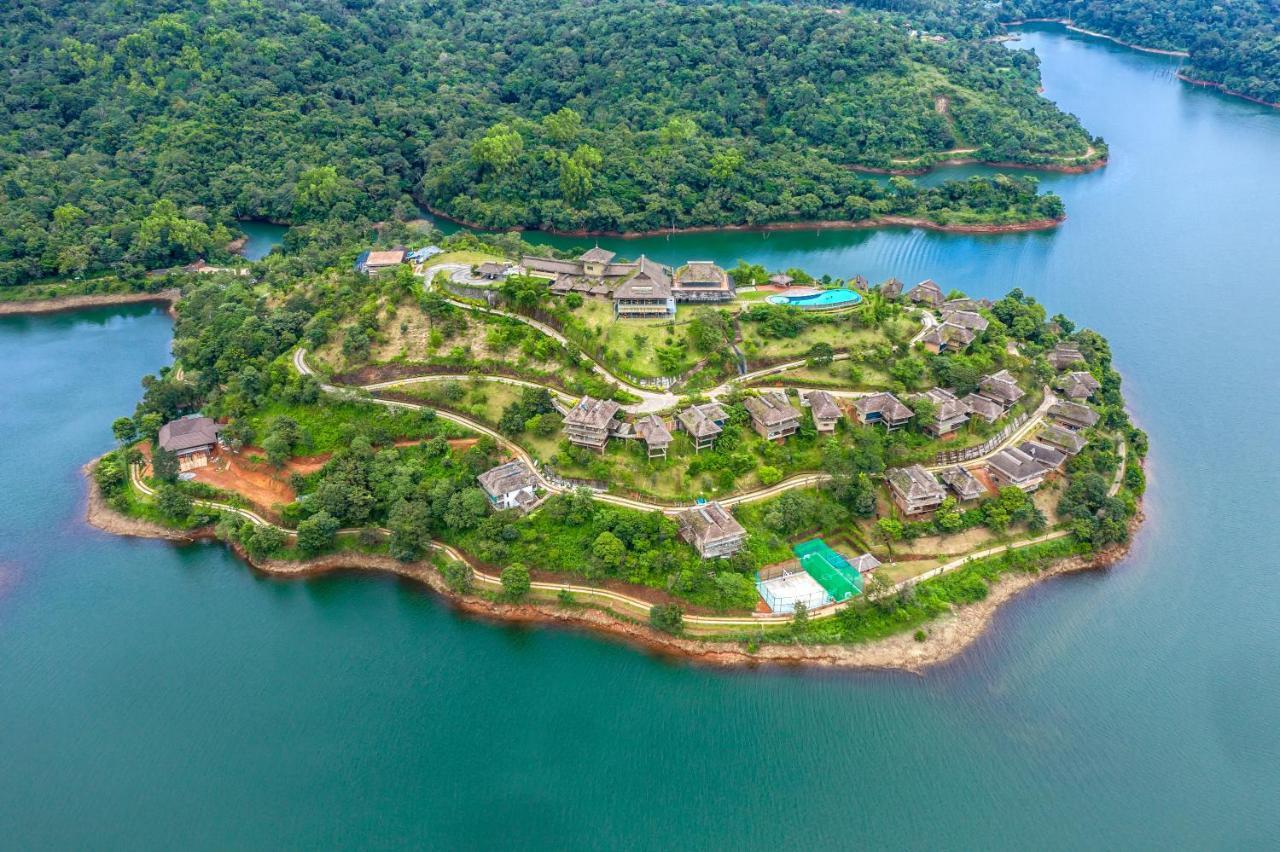 Mountain Shadows Resort Wayanad Exterior photo