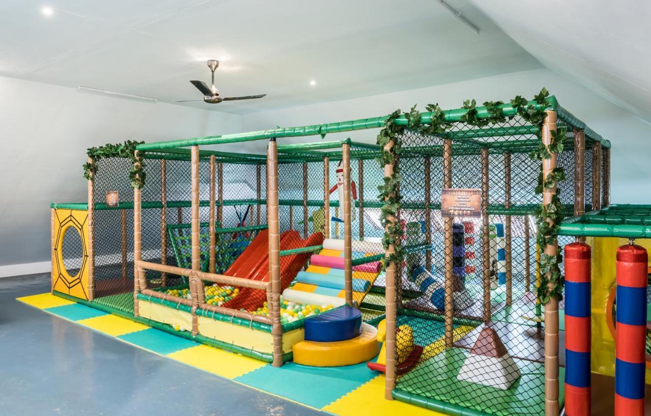 Mountain Shadows Resort Wayanad Exterior photo